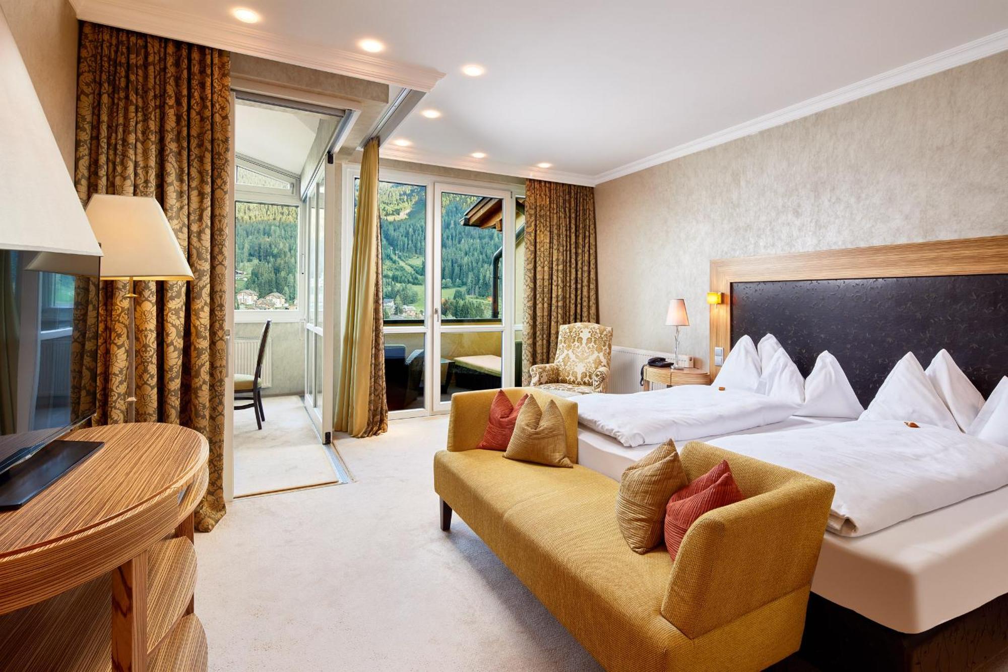 Das Ronacher Therme&Spa Resort Bad Kleinkirchheim Zimmer foto