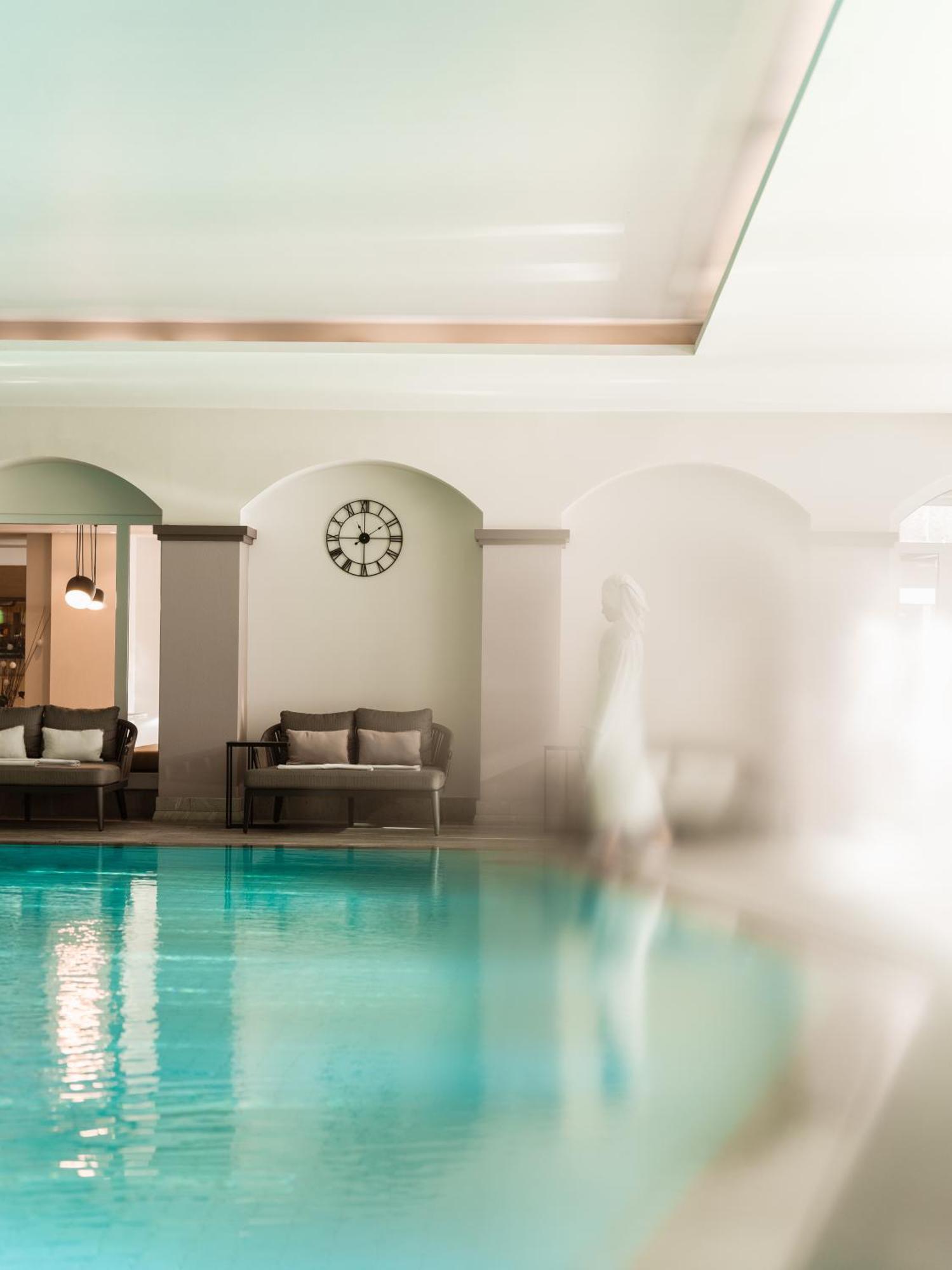 Das Ronacher Therme&Spa Resort Bad Kleinkirchheim Exterior foto